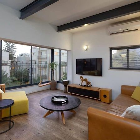 Loft Penthouse On Basel By Holyguest Leilighet Tel Aviv Eksteriør bilde